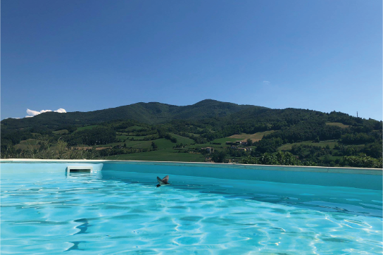 Valtidone-Verde-Immagine1-slider-Piscina.png